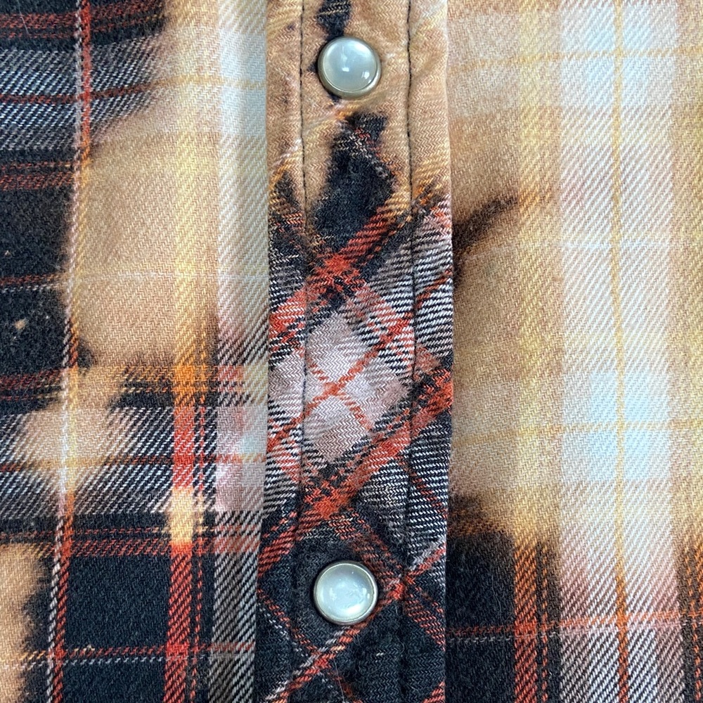 Handcrafted Distressed Flannel Shirt with Hard Rock Graphic - Picture 4 of 7
